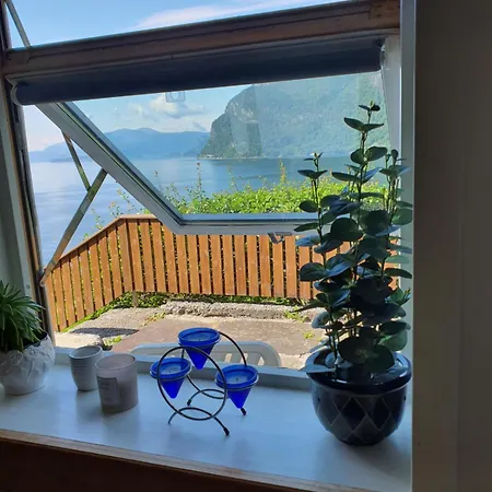Hardangerfjord Panorama 2 アパート Kvam